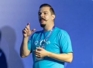 Os erros que cometi como Head de Engenharia ao escalar do 0 a 100 devs