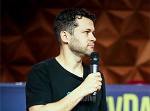 Arquitetura Nativa na Nuvem - Entrega Contínua com A.I